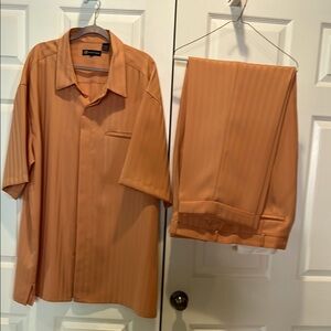 Men’s Big and Tall Orange Spring/ Summer/ Fall Short Sleeve Shirt and Pants Set